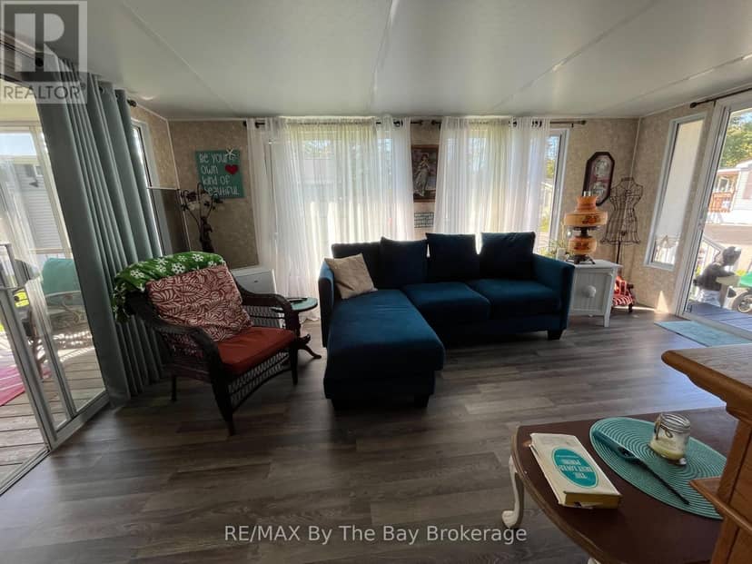 15 Kenora Trail — photo 22 of 40