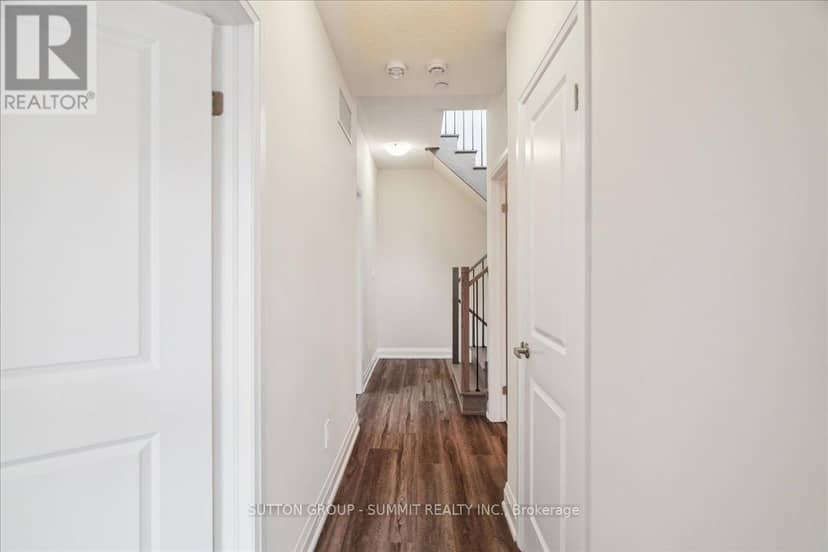 105 - 1593 Rose Way — photo 23 of 35