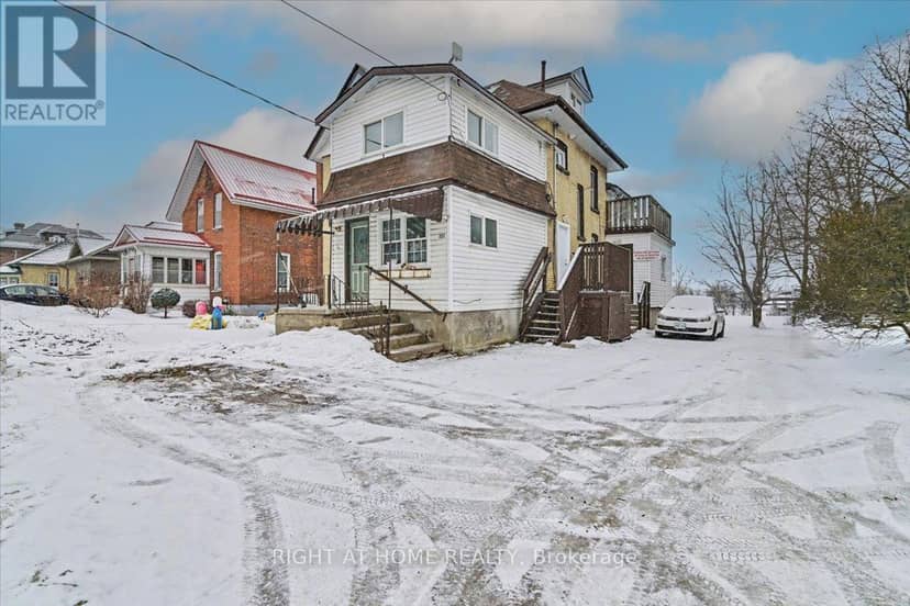 157 Lindsay Street S — photo 3 of 30