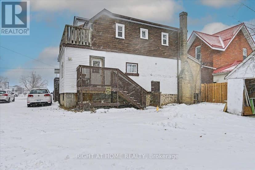 157 Lindsay Street S — photo 6 of 30