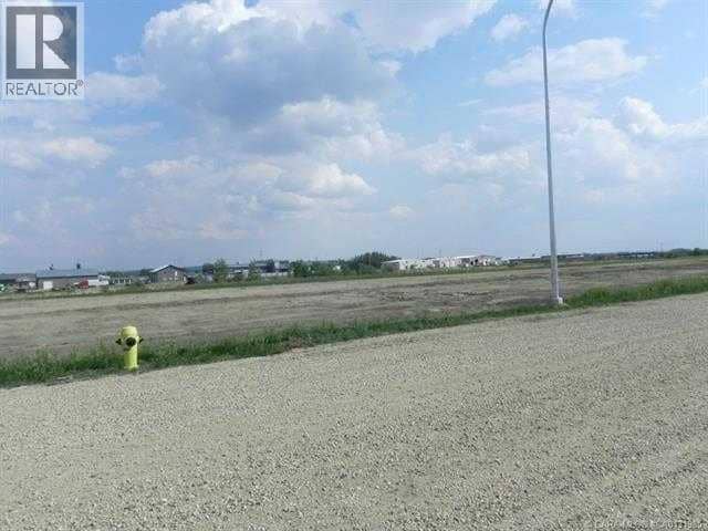 5360 Len Thompson Drive, Lacombe, photo 4