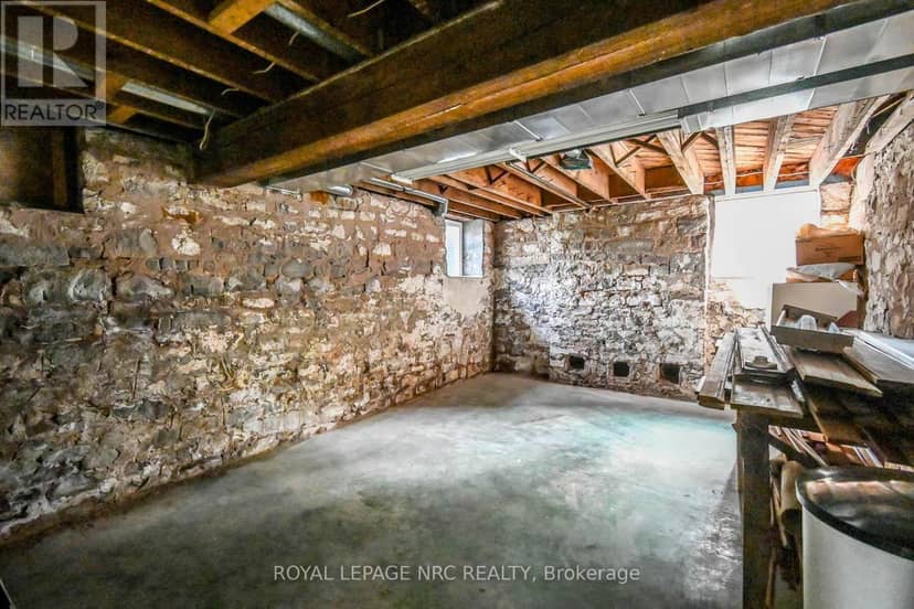 14902 Niagara River Parkway — photo 35 of 38