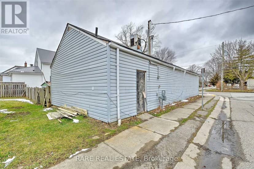 280 Park Street — photo 2 of 11