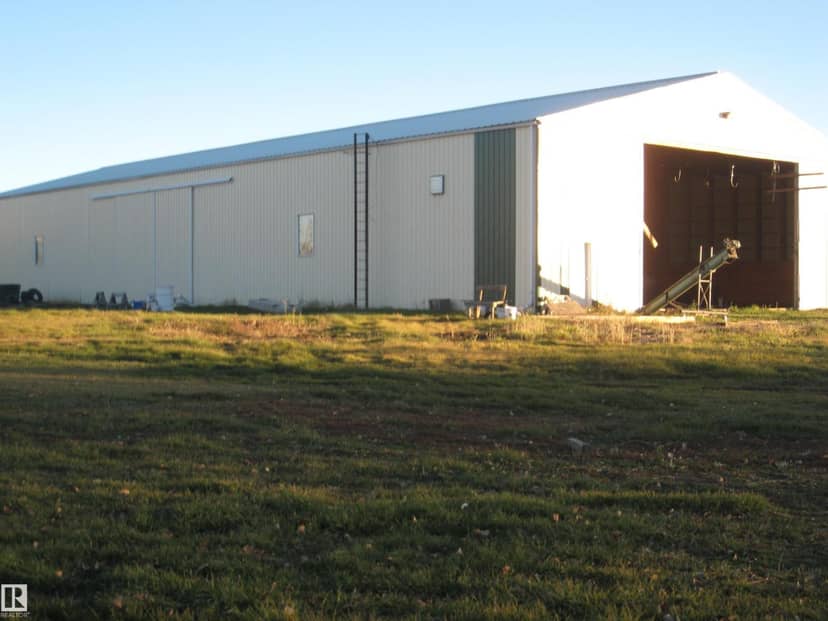 #18 470026 243A, Rural Wetaskiwin County
