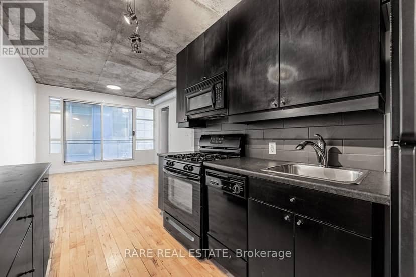 302 - 42 Camden Street — photo 9 of 28