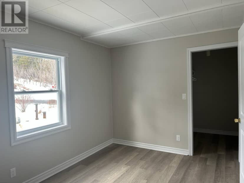 8 Old Church Road — photo 25 of 26