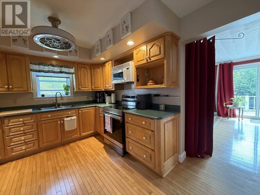 446 Fox River Road — photo 19 of 40
