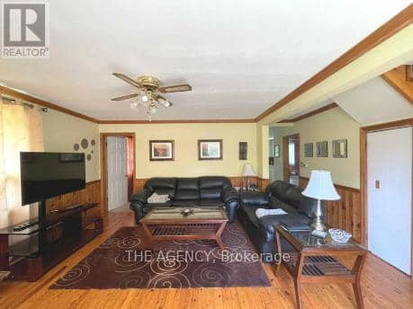 56 Sylvan Crescent — photo 2 of 16