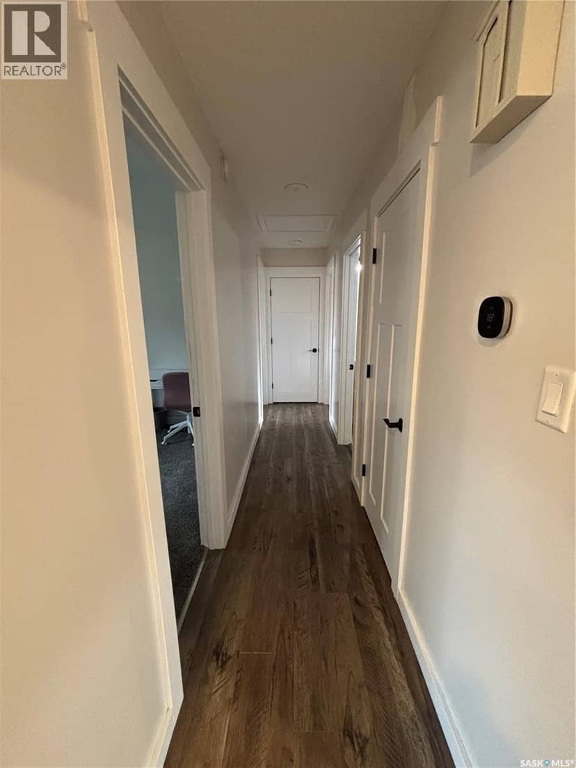 845 Prospect AVENUE — photo 9 of 17