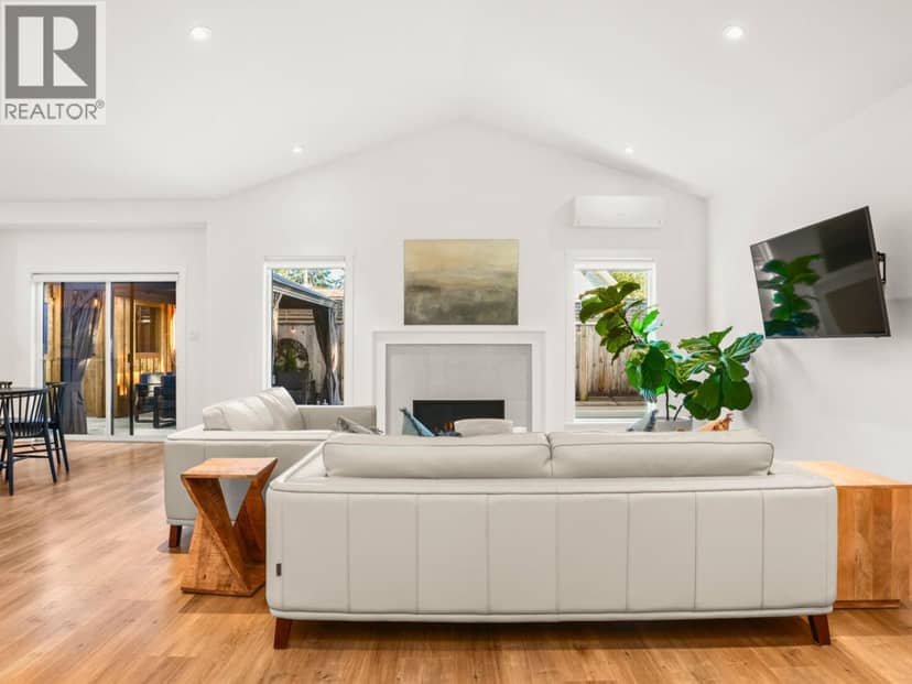 510 JORDAN WAY, Gibsons, photo 4
