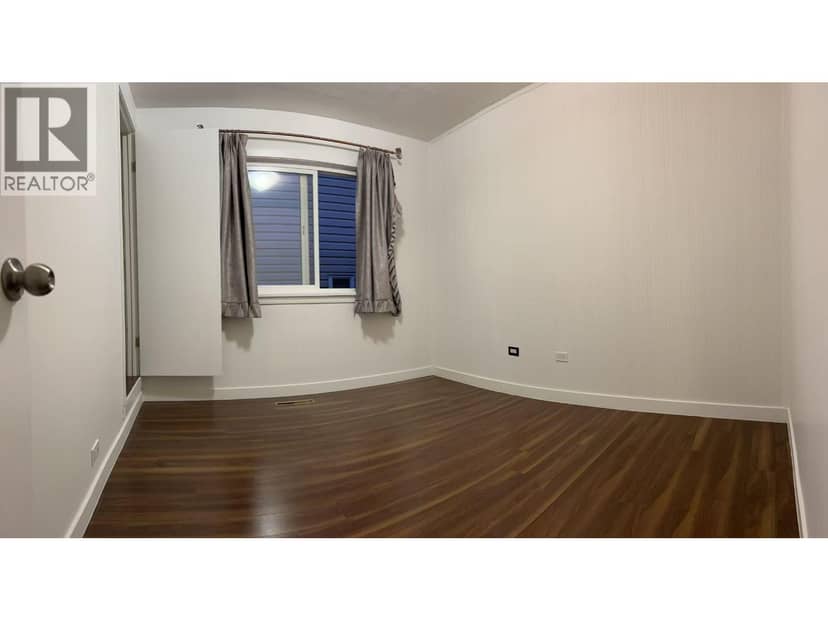 3161 E 15TH AVENUE, Vancouver, photo 5