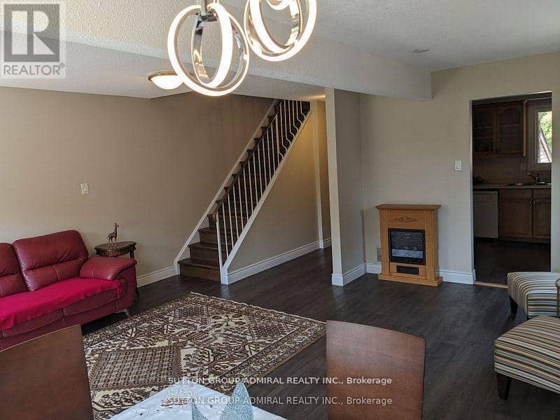 47 Riviera Drive, Vaughan, photo 7