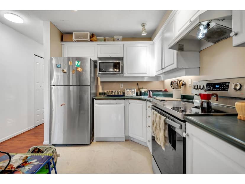 313 13780 76 AVENUE, Surrey, photo 4