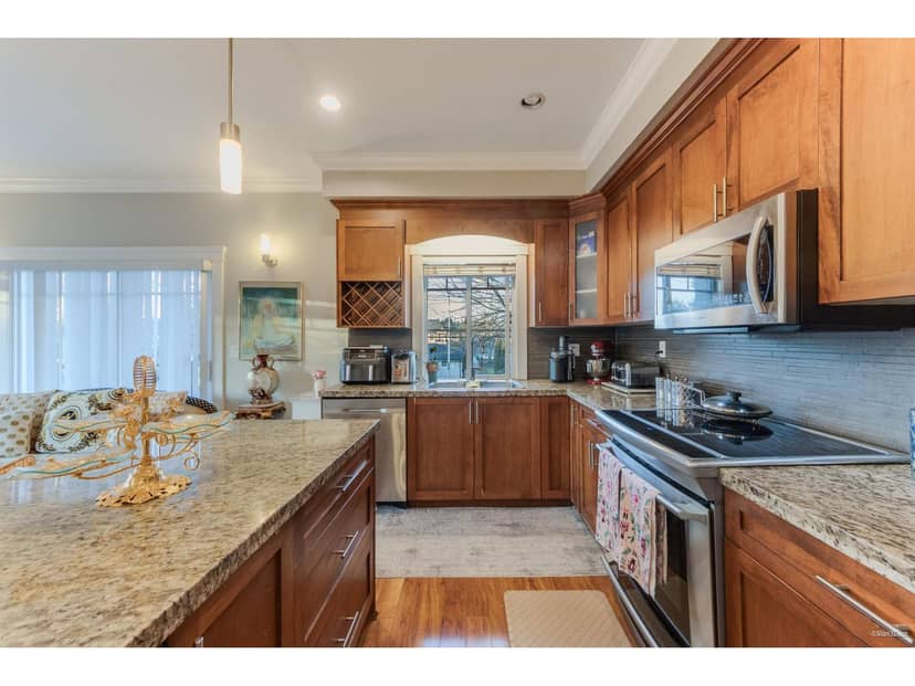1 8358 121A STREET, Surrey, photo 6