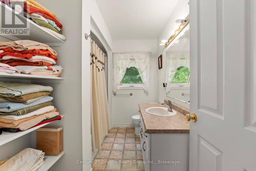 1753 Northshore Road — photo 16 of 40