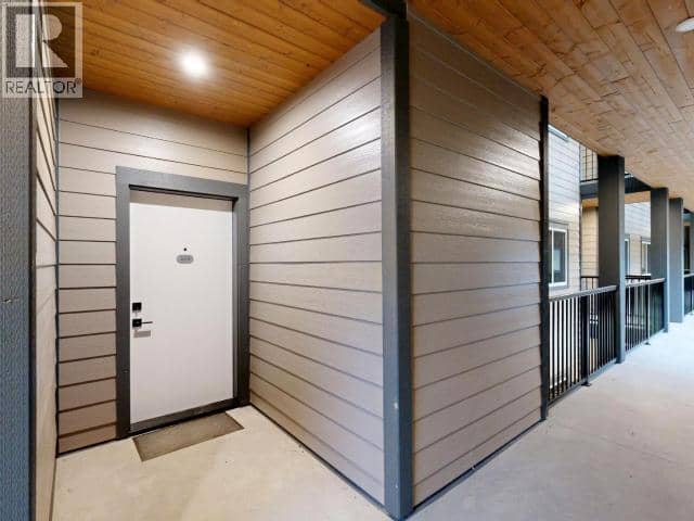 C204-6900 BURNABY STREET, Powell River
