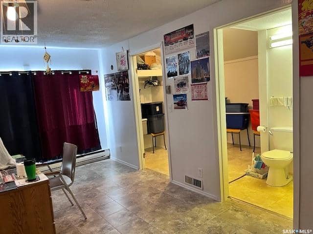 207 Kinistino AVENUE W — photo 15 of 22