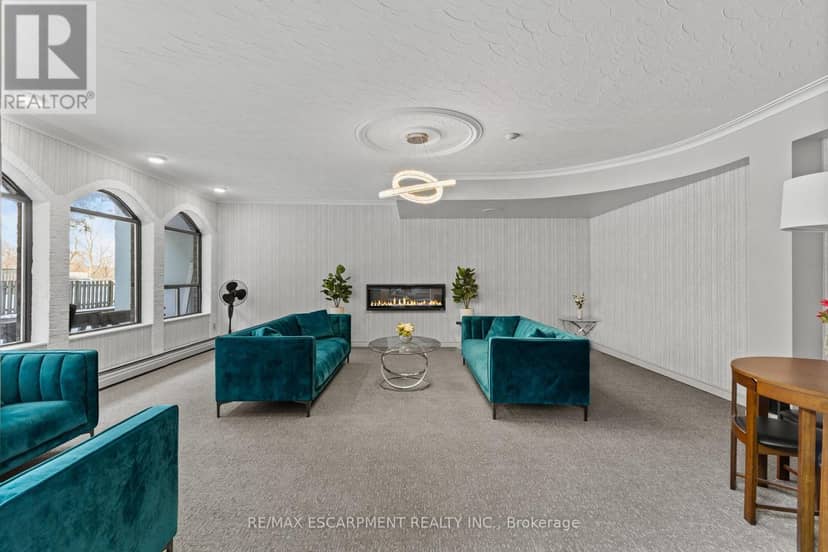 1004 - 359 Geneva Street — photo 29 of 34