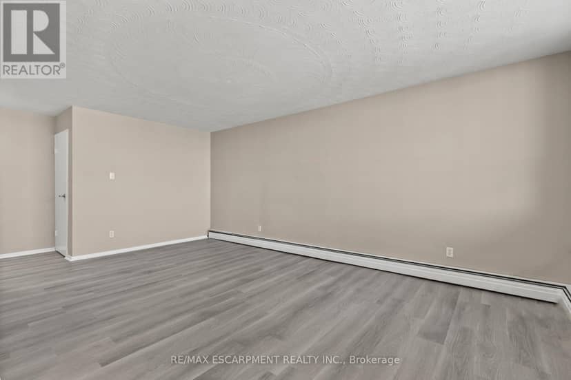 1004 - 359 Geneva Street, St. Catharines, photo 7