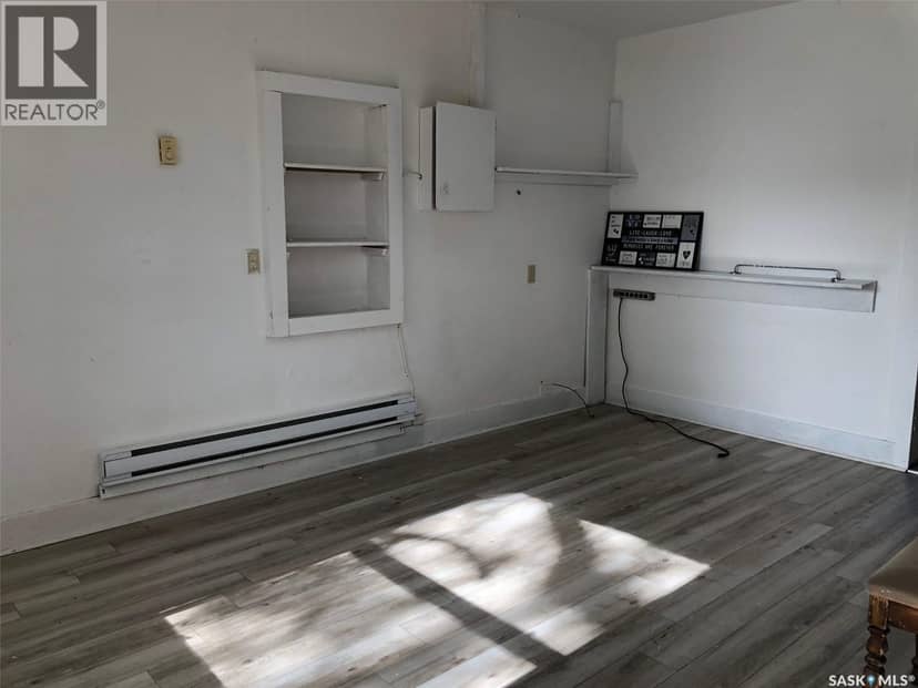 139 Harvey STREET — photo 10 of 28
