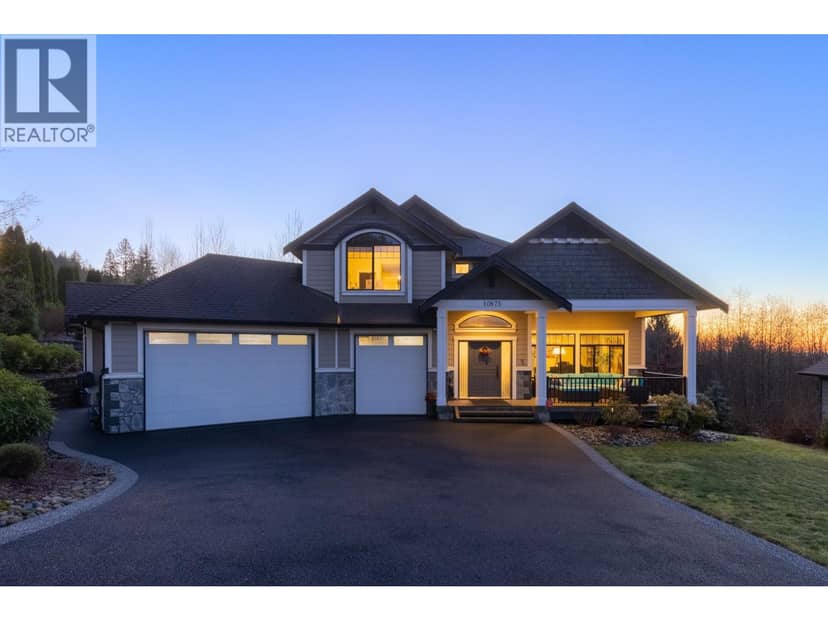 10875 CARMICHAEL STREET, Maple Ridge, photo 2