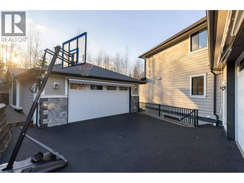 10875 CARMICHAEL STREET, Maple Ridge, photo 5
