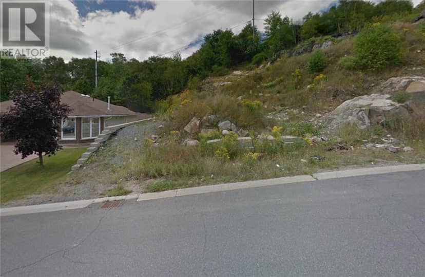 1273 Attlee Ave, Sudbury, photo 3