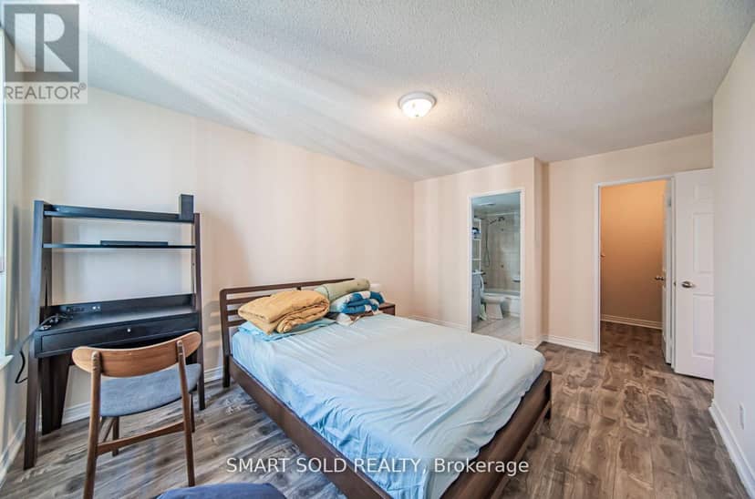 PH210 - 256 Doris Avenue — photo 24 of 30