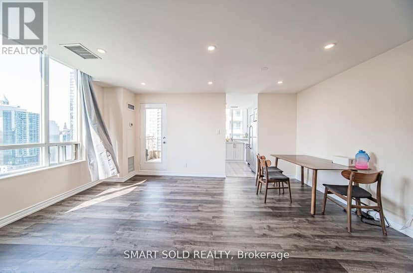 PH210 - 256 Doris Avenue, Toronto, photo 7