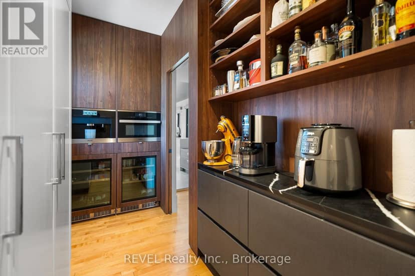 3543 King Street — photo 11 of 40