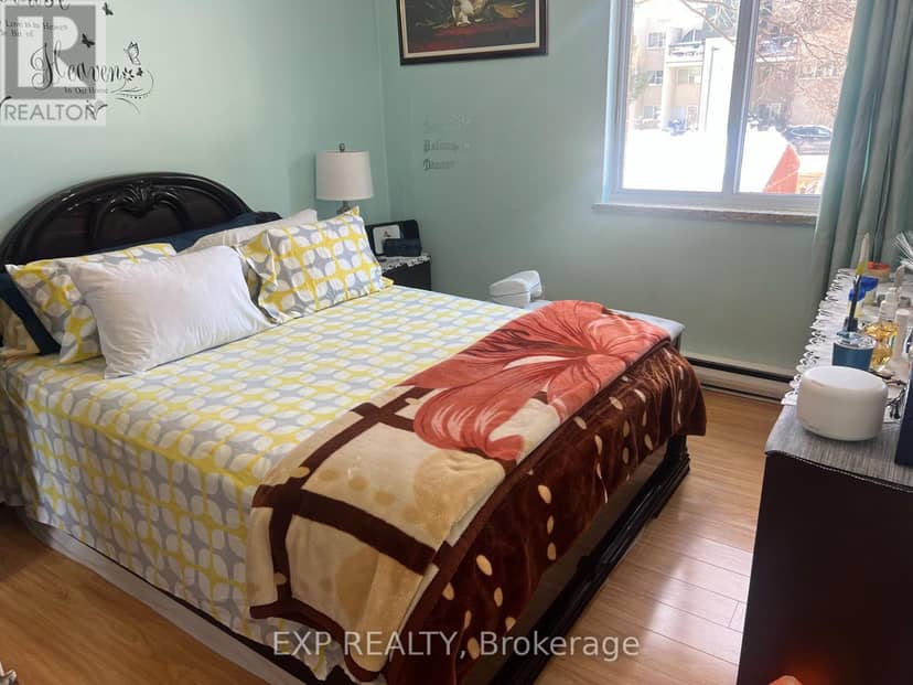 208 - 1660 Bloor Street — photo 21 of 40