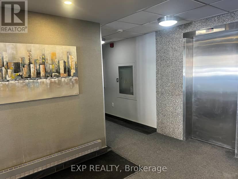 208 - 1660 Bloor Street — photo 38 of 40