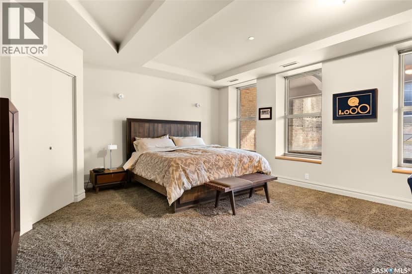 300 1821 Scarth STREET — photo 15 of 36
