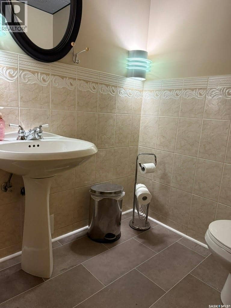 300 1821 Scarth STREET — photo 25 of 36