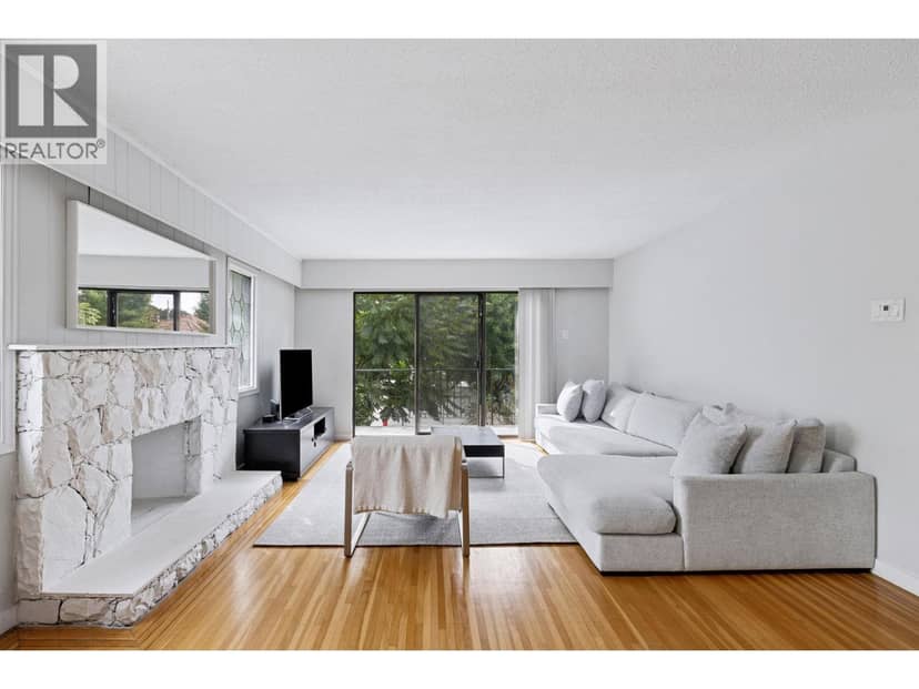 651 E 17TH AVENUE, Vancouver, photo 3