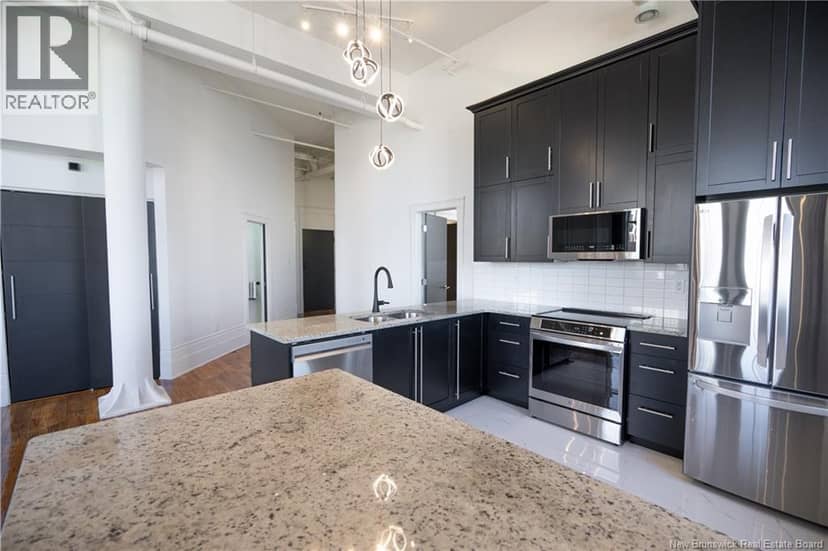 115 Prince William Street Unit# 302 — photo 8 of 40