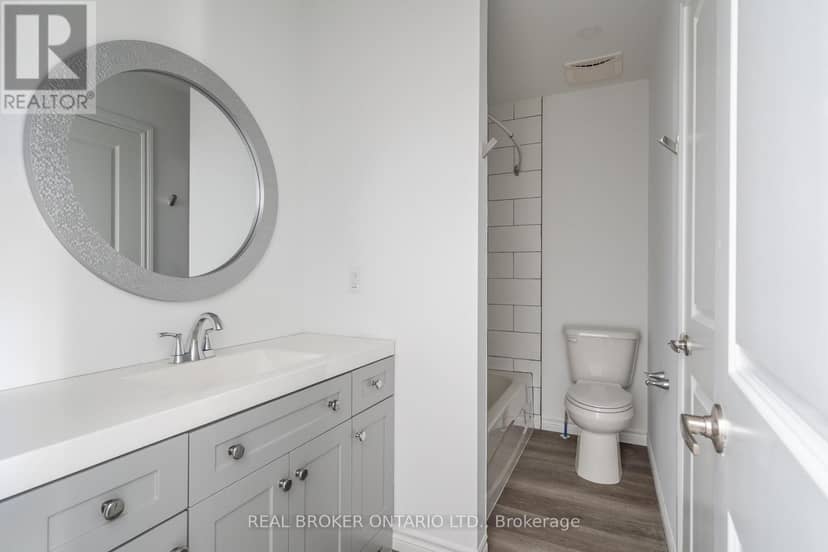 16 West Avenue S — photo 15 of 21