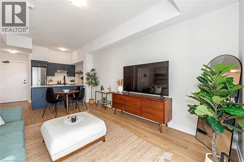 600 NORTH SERVICE Road Unit# 606 — photo 15 of 40