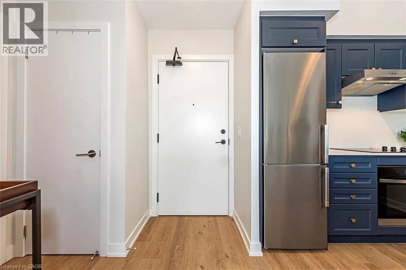 600 NORTH SERVICE Road Unit# 606 — photo 26 of 40