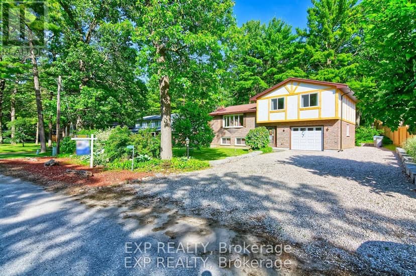 9995 Port Franks Estates Drive, Lambton Shores