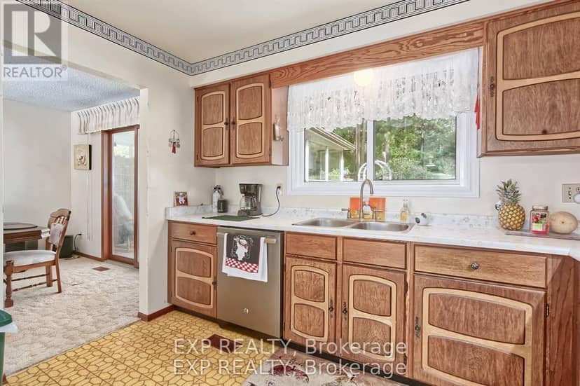 9995 Port Franks Estates Drive — photo 16 of 37