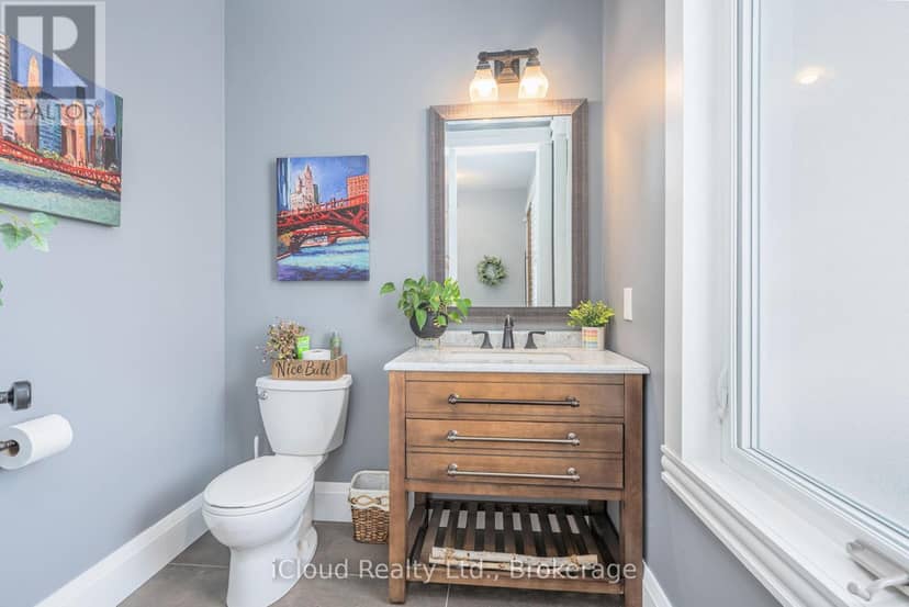9449 Wellington 22 Road — photo 7 of 40
