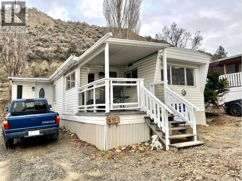 4395 TRANS CANADA  E Highway Unit# 32, Kamloops