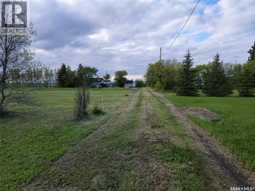 108 2nd STREET W, Invergordon Rm No. 430, photo 5