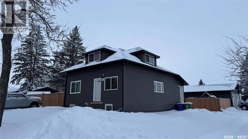 87 Collacott STREET W — photo 3 of 40