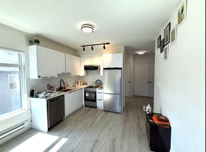 202 10616 132 STREET, Surrey, photo 2