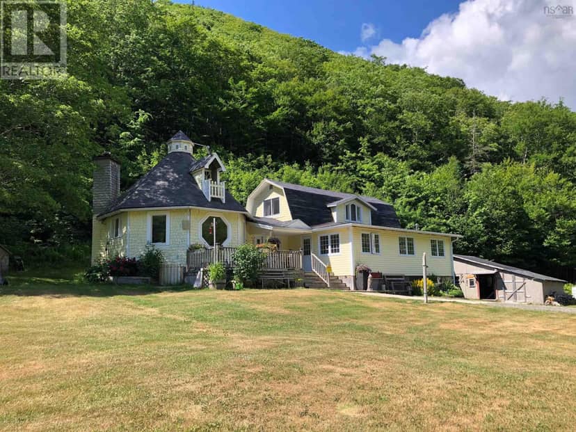 3719 West Big Intervale Road — photo 4 of 40