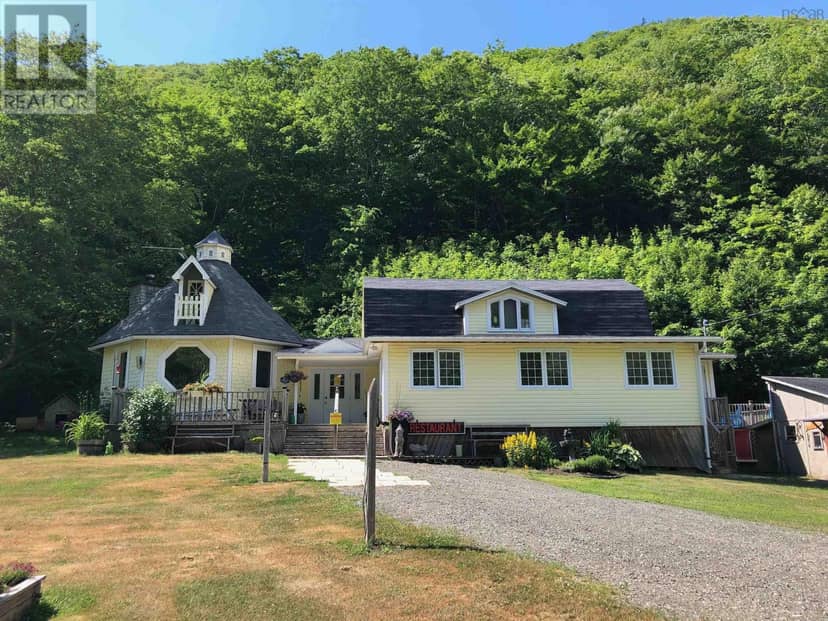 3719 West Big Intervale Road — photo 3 of 40