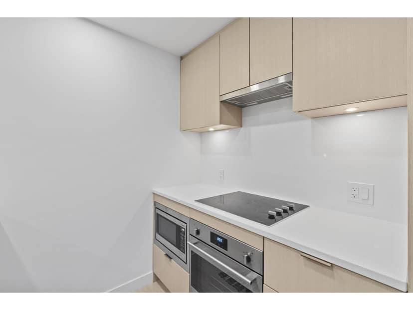 1203 13675 107A AVENUE, Surrey, photo 7