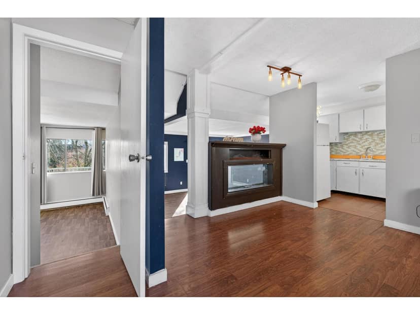 44 17706 60 AVENUE, Surrey, photo 2